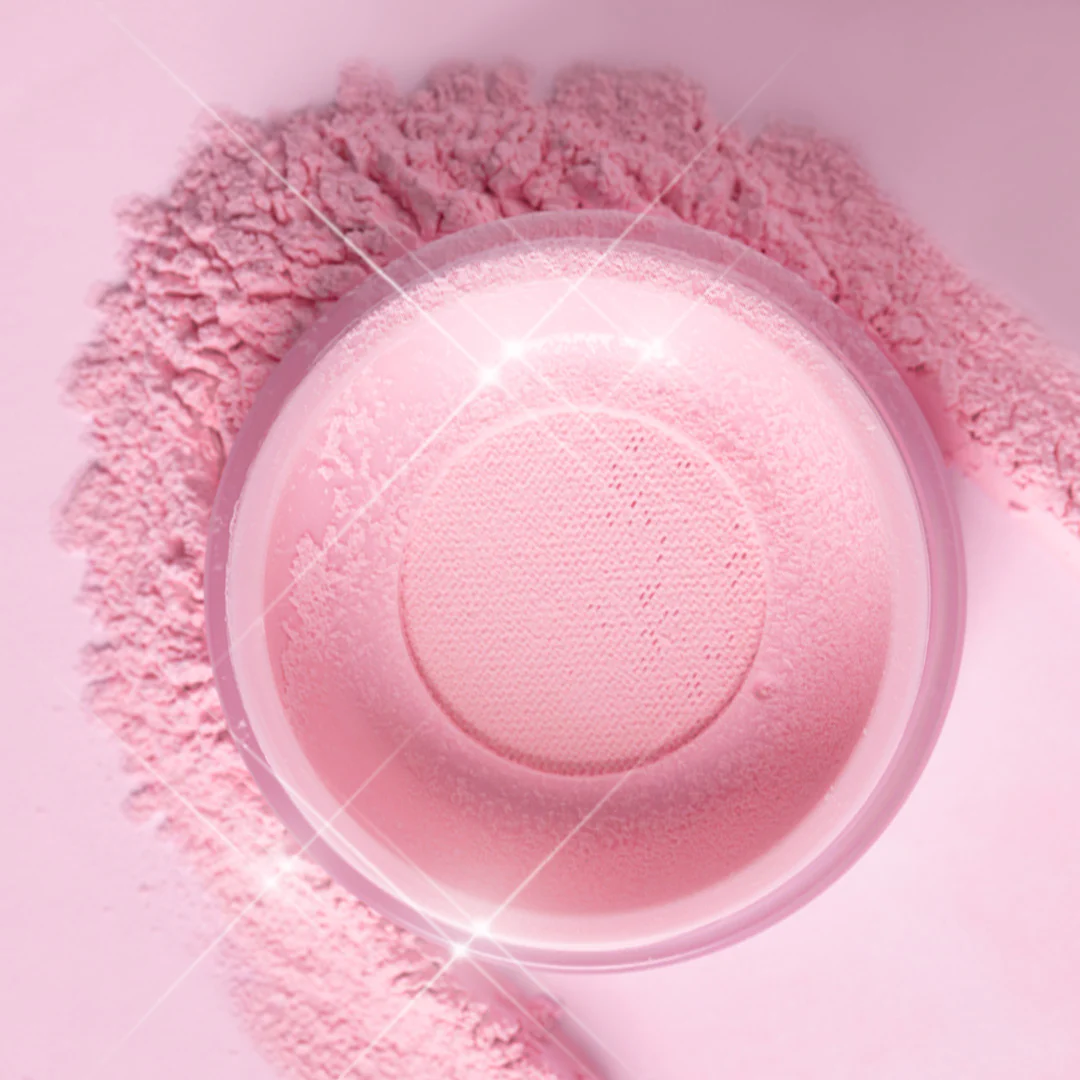 Pink Brightening Treatment Powder with Double Ended Powder Brush - Image 3